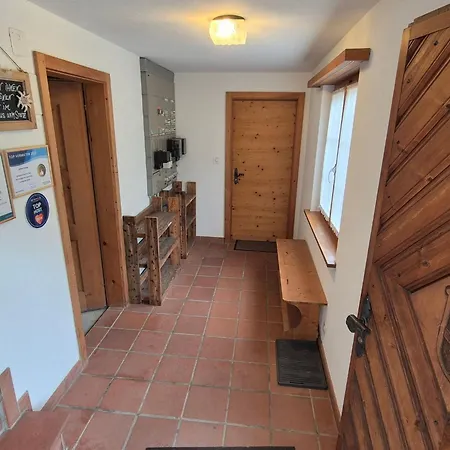 Stutz Hausteil Links By Interhome * Küblis