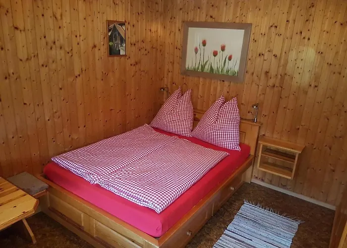 Stutz Hausteil Links By Interhome Tatil Evi Küblis